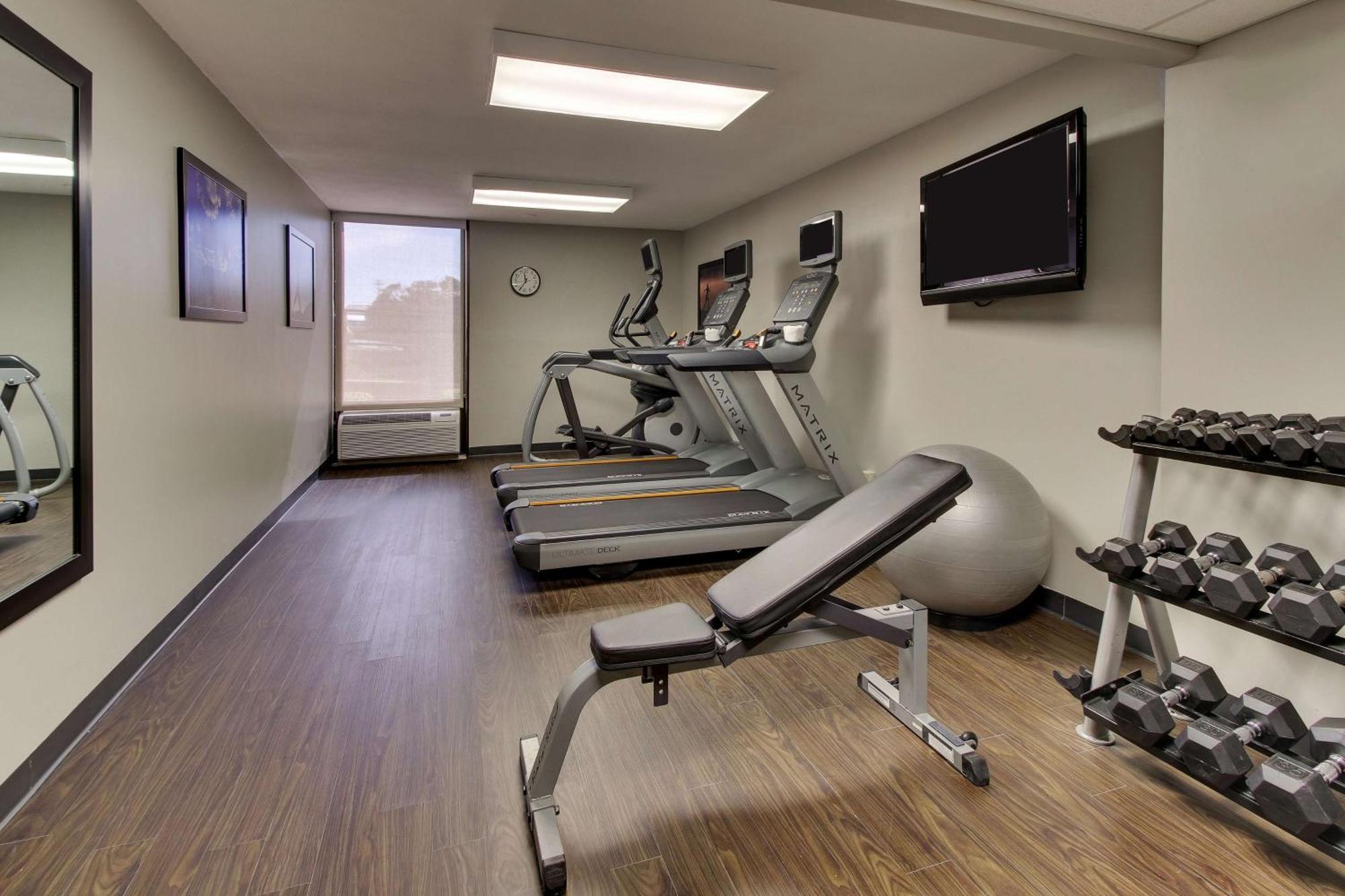 Drury Inn & Suites Poplar Bluff Ngoại thất bức ảnh