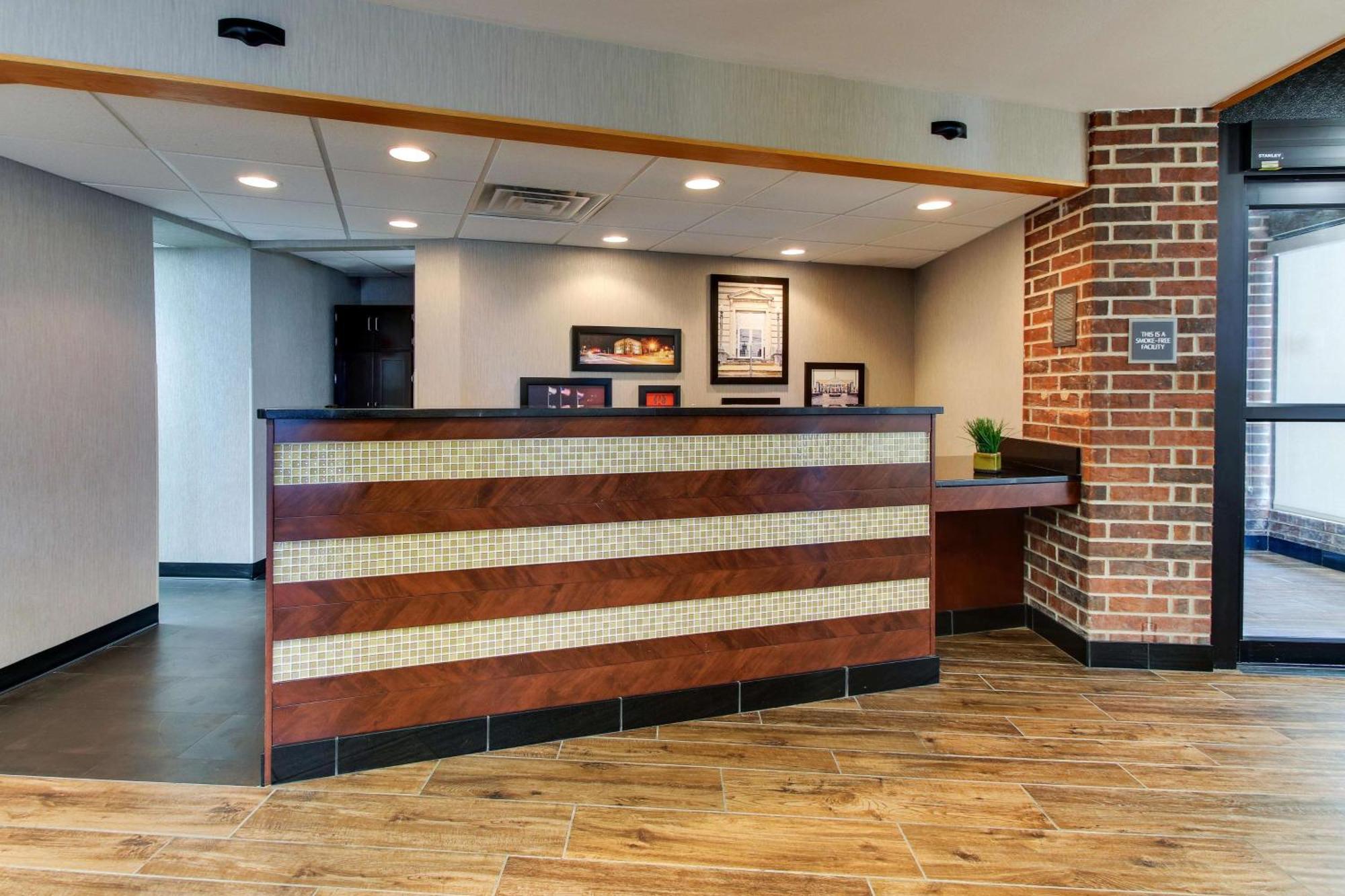 Drury Inn & Suites Poplar Bluff Ngoại thất bức ảnh